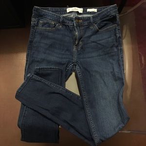 Hollister Low Rise Super Skinny Jeans